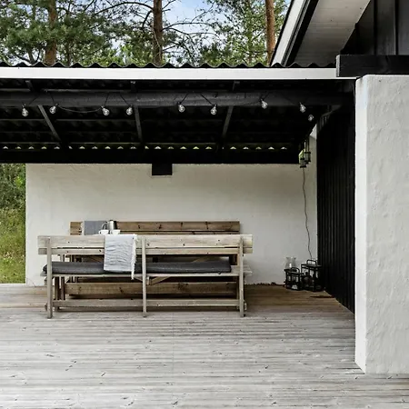 Architect-designed Summerhouse Close To Korevlerne Сasa de vacaciones Højby