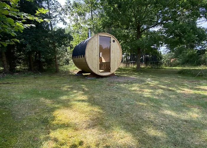 Hébergement de vacances Architect-designed Summerhouse Close To Korevlerne